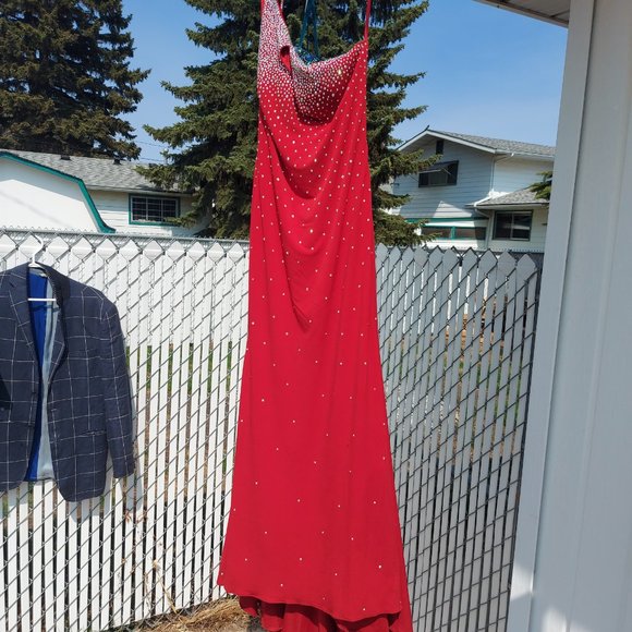 Dress - Picture 8 of 11